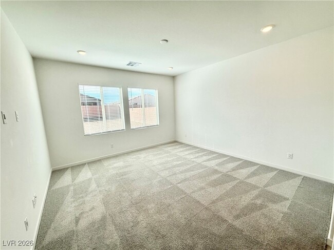 Building Photo - 5407 Splendido Ave