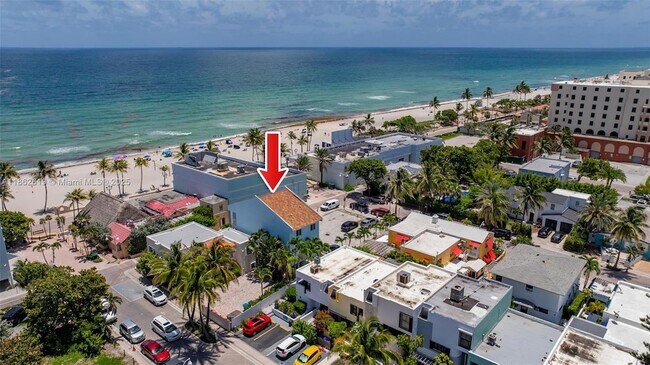 Building Photo - 311 N Surf Rd
