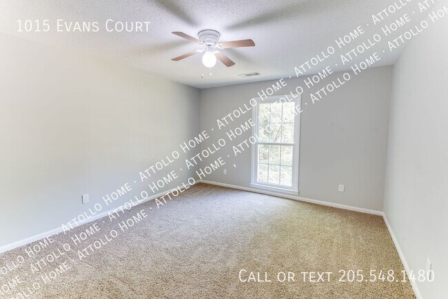 Building Photo - 1015 Evans Ct