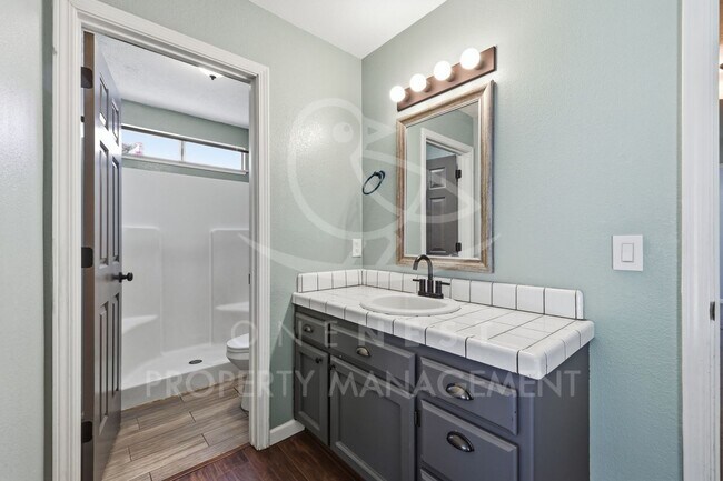 Building Photo - Charming and thoughtfully upgraded 3-bedroom, 2-bathroom single-level