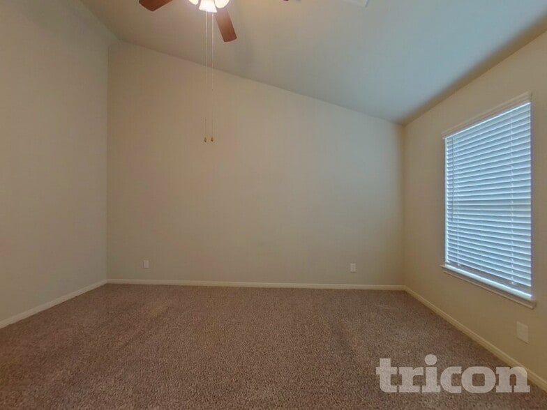 Building Photo - 9829 Gln Brk Ln