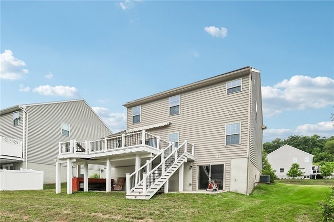 Building Photo - 443 Isabella Ct