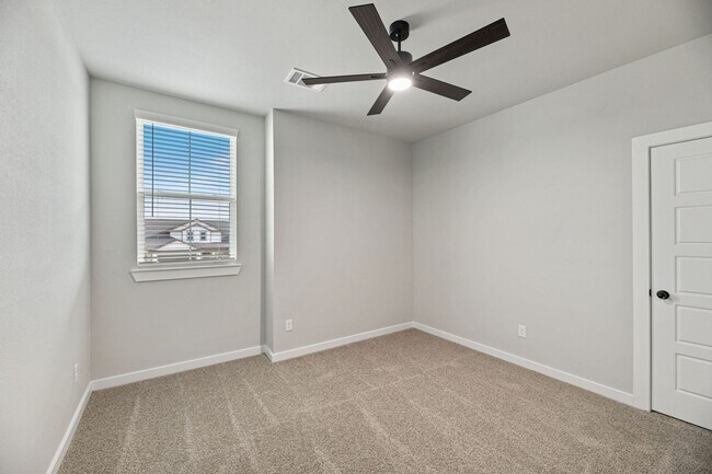 Building Photo - 4058 Lecroy Ct