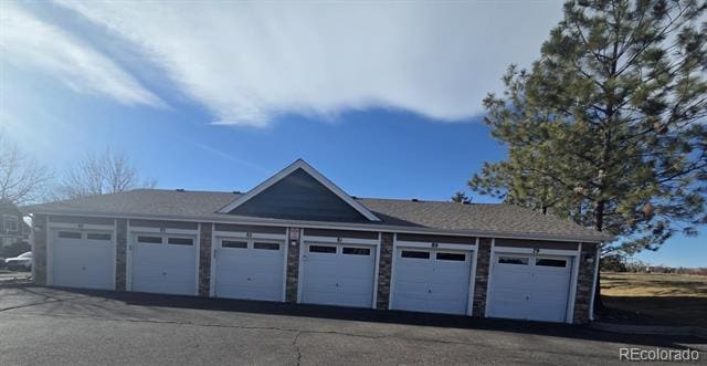 Building Photo - 13275 Holly St