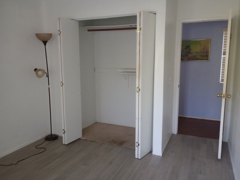 Building Photo - 202 Armstrong Dr