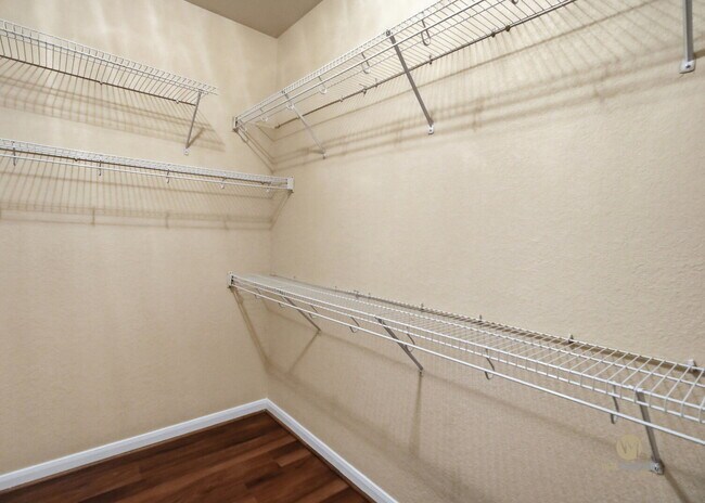 Building Photo - Welcome to this spacious two-story home located in the Enclave at Westover Hills on San Antonio's...