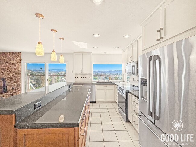 Building Photo - Beautiful 3BD/2BA Hillside House in El Cajon W/ Central A/C, Wrap-Around Deck, & Amazing Views!