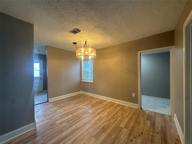 Building Photo - 1404 Dent St