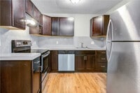 Building Photo - Linden Terrace