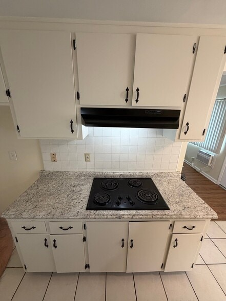 Building Photo - 7737 Bright Ave