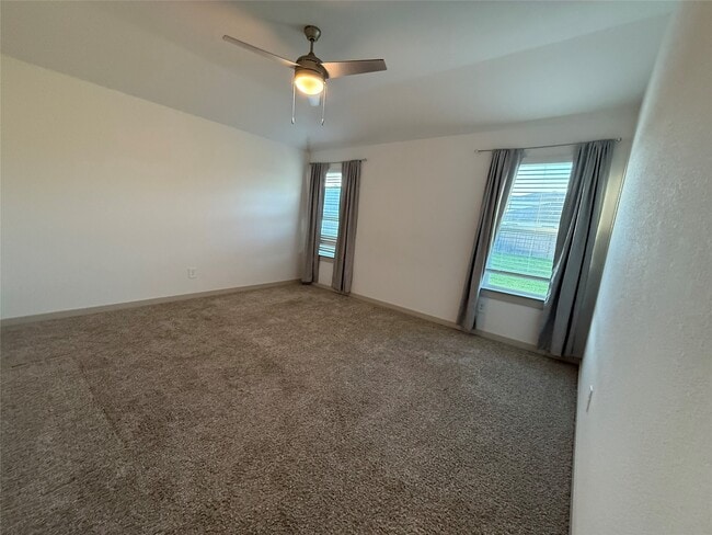 Building Photo - 28918 Yulee Mill Dr