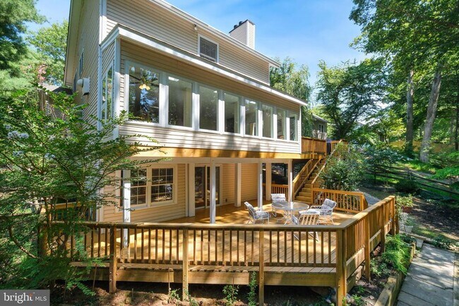 Building Photo - 14401 Rich Branch Dr