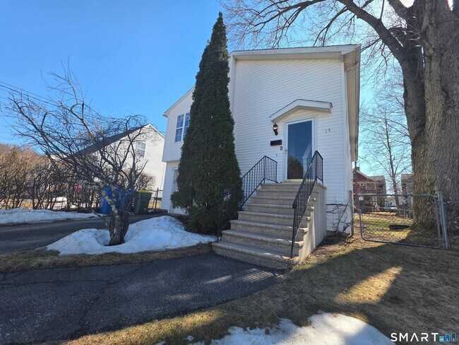 Building Photo - 15 Mc Donald Ave