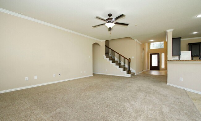 Building Photo - 13827 Slate Mountain Ln