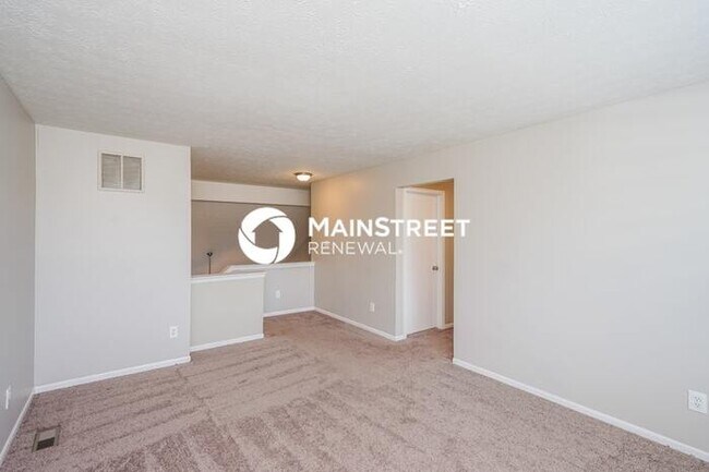 Building Photo - 3 Bedroom Pet-Friendly Home in Louisville,...