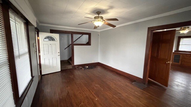 Building Photo - 1306 Mott Ave