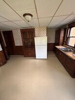 Building Photo - 636 Cullum St