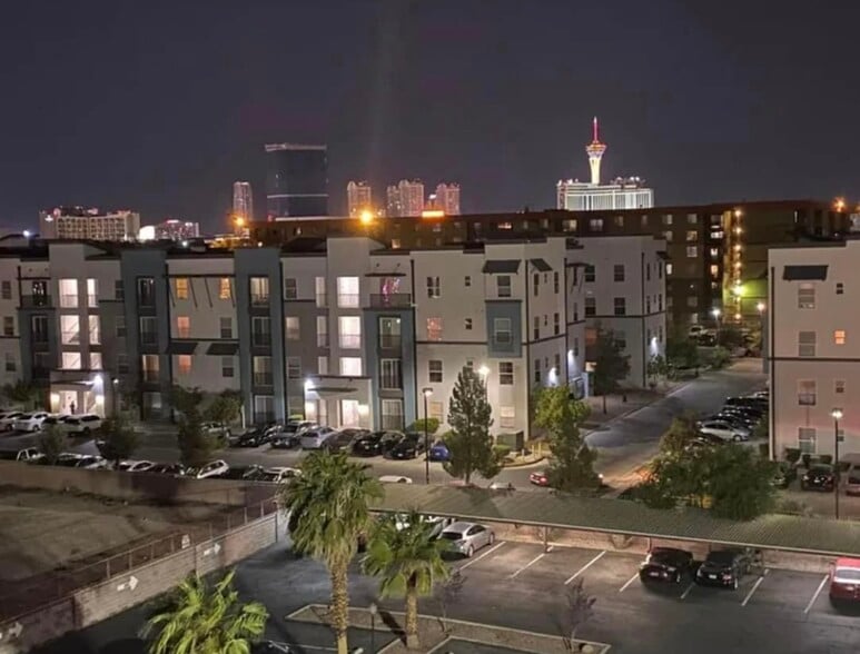 Building Photo - 3930 University Center Dr