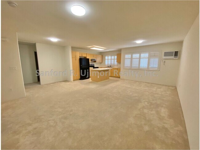 Building Photo - uku3505