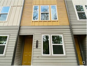 Building Photo - 1531 Layton Ln NW