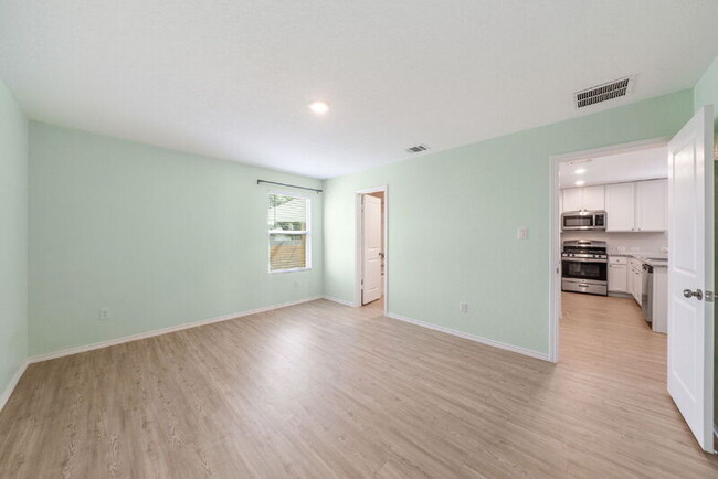 Building Photo - 14718 Dillard Ml