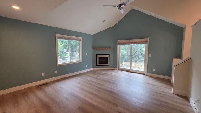 Building Photo - 5977 Scotswood Ct