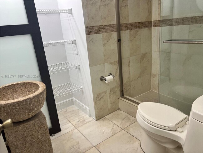 Building Photo - 1187 NW 124th Ave