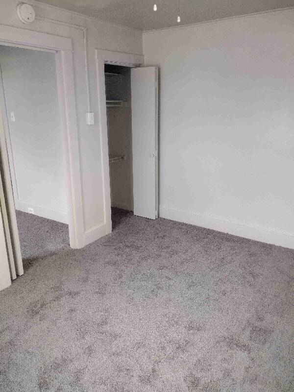 Building Photo - 12 E Liberty St