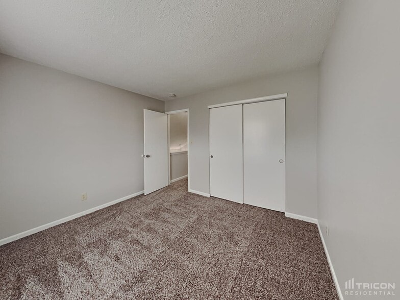 Building Photo - 1167 Cutler Ln