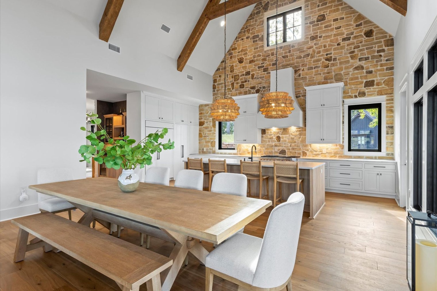 Building Photo - 388 Gatewood Dr