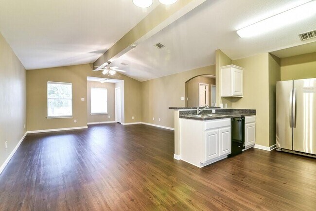 Building Photo - 28918 W Pecos River Ct