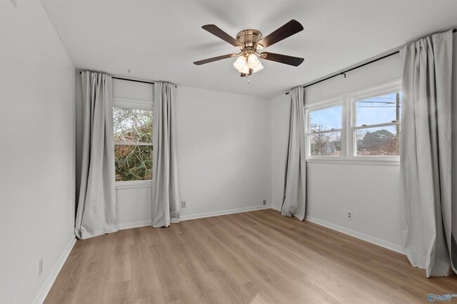 Building Photo - 6304 Davies Ave NW