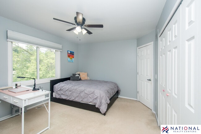 Building Photo - 37709 Glengrove Dr