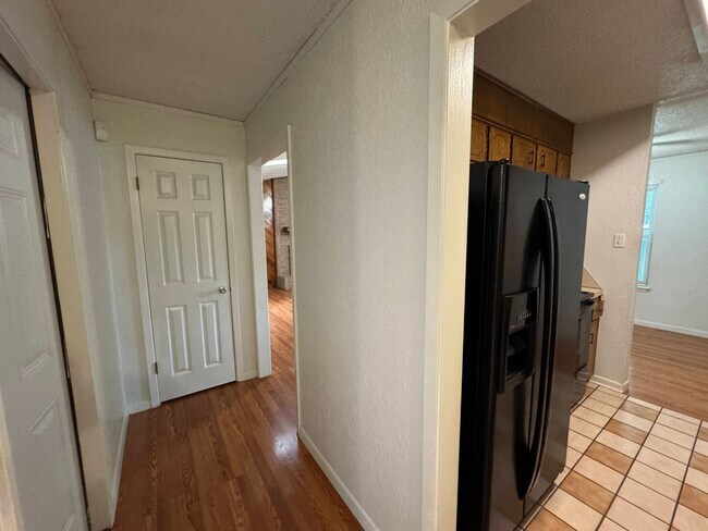 Building Photo - 3-Bedroom Apartment for Rent in Killeen