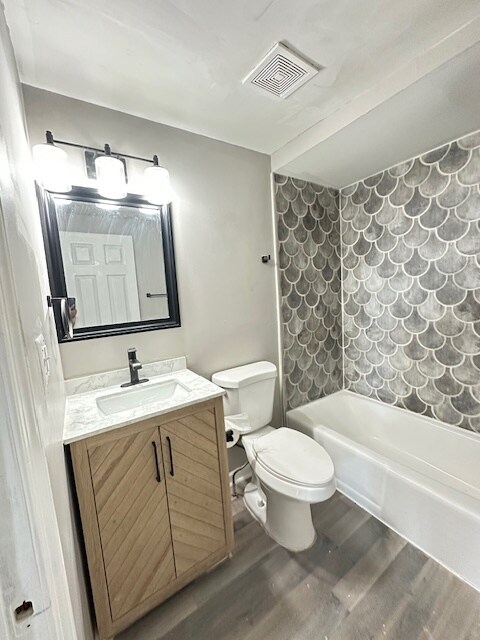 Building Photo - 1310 Eutaw Pl