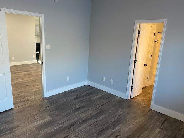 Building Photo - 102 Meadowlark Cir