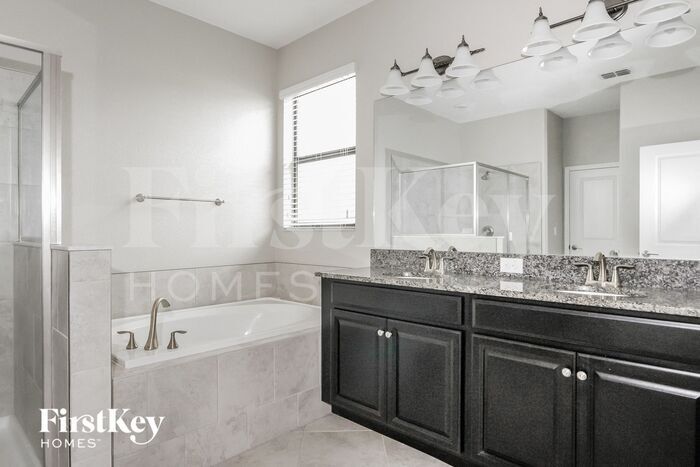 Building Photo - 13244 Satin Lily Dr