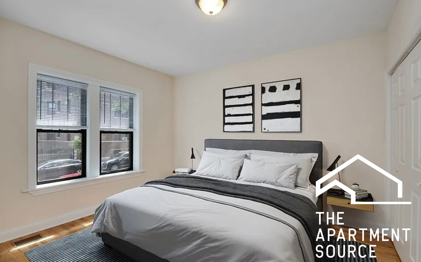 Building Photo - 849 W Cornelia Ave