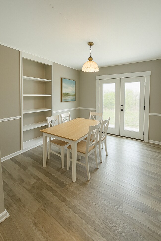 Building Photo - 3 Bedroom. 2 Bath Near Purdue!