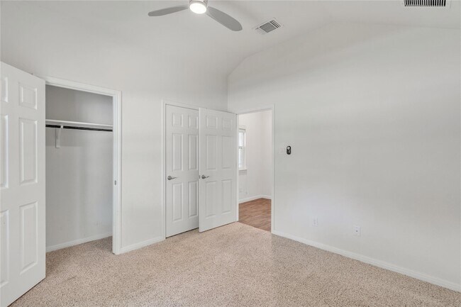 Building Photo - 424 Freeman Park Pl