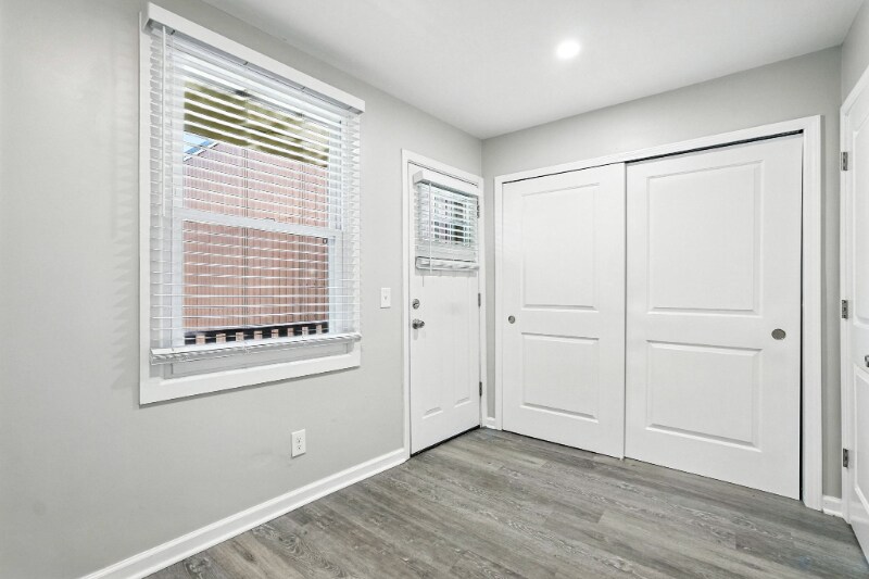 Building Photo - 400 Perrysville Ave