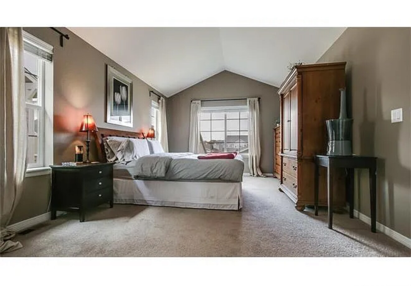 Building Photo - 15437 Coopers Hawk Ct