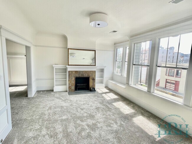 Building Photo - 330 23rd Ave