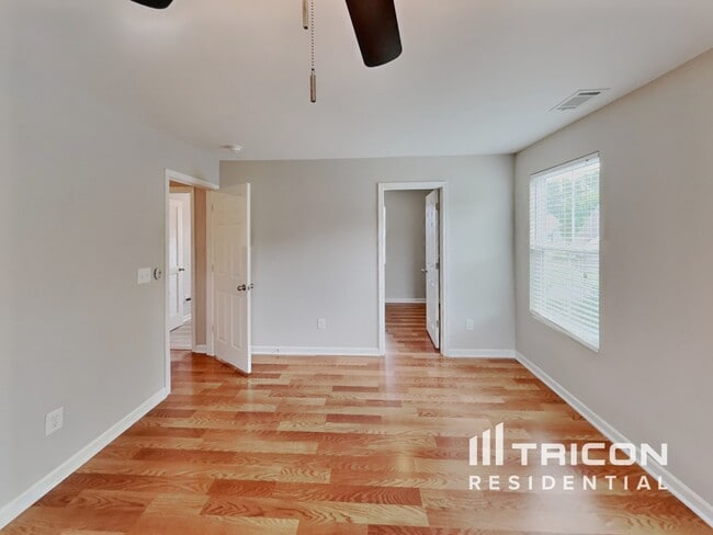 Building Photo - 108 Alred Cir