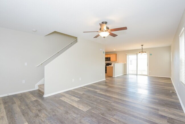 Building Photo - 1832 Morningview Ln