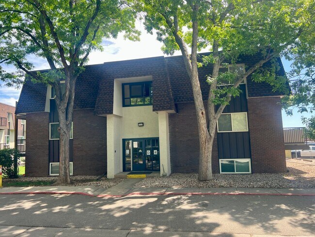 Building Photo - 7755 E Quincy Ave