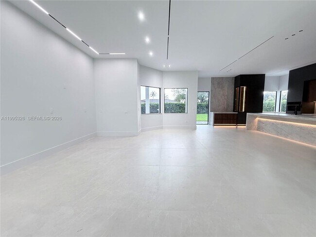 Building Photo - 19880 SW 134th Ave