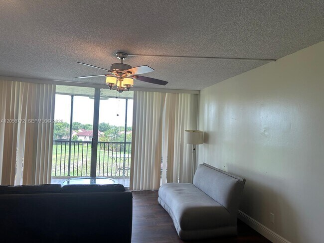 Building Photo - 3821 Environ Blvd