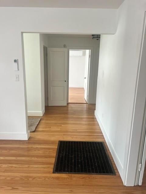 Building Photo - 370 Chapel St