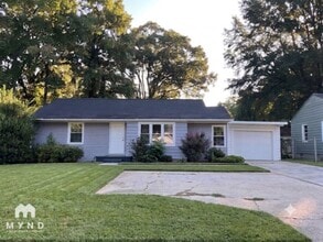 Building Photo - 2237 Ashley Rd